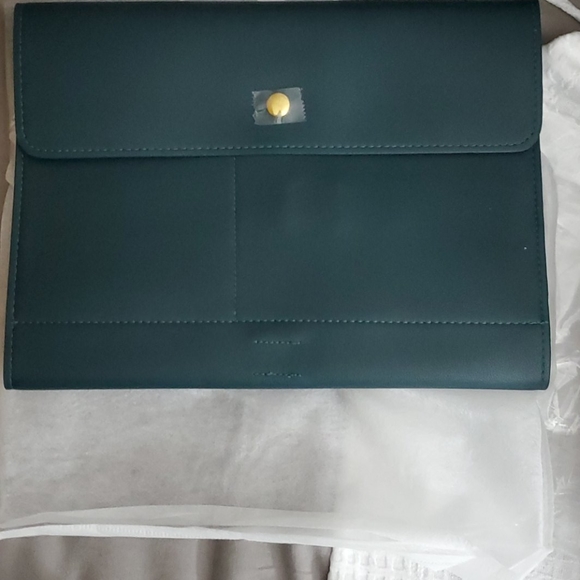 ⏬⏬👑HOST PICK👑 The Marilyn Mini Organizer Clutch - Picture 2 of 4